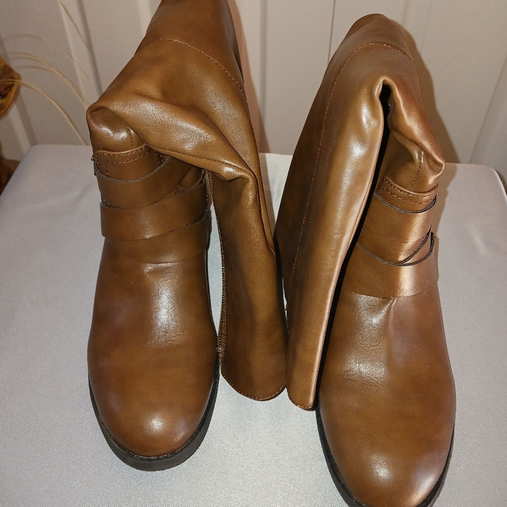 Style & Co Riding Boots 7 Brown